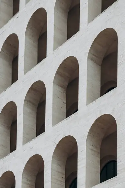 Palazzo della Civilta Italiana (ayrıca Colosseo Quadrato olarak da bilinir) Roma 'nın EUR bölgesinde bir binadır..