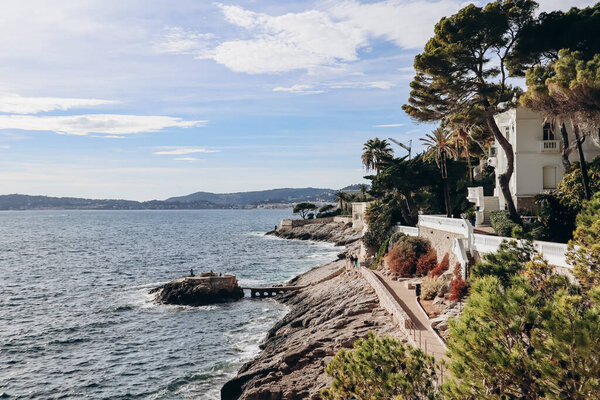 Вид на прибрежную зону Кап д "Эй на юге Франции