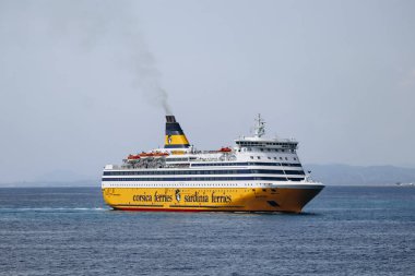 Nice, Fransa - 26 Ağustos 2023: Nice 'ten Korsika ve Sardunya' ya giden feribot