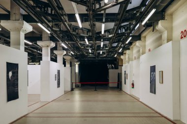 Nice, Fransa - 24 Şubat 2024 Nice 'teki eski mezbaha, şimdi 109 adlı çağdaş sanatın merkezi.