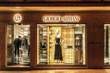 Monte Carlo, Monaco 'daki Armani butik mağazası.