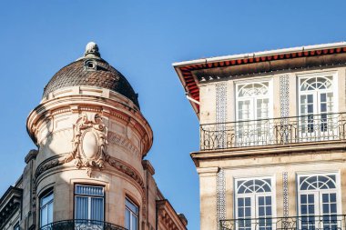 Porto 'da Rua dos Clerigos' da güzel cepheler