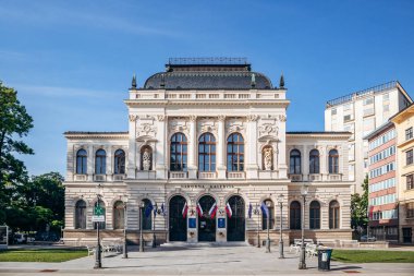 Ljubljana, Slovenya - 14 Ağustos 2024: Slovenya Ulusal Müzesi, Slovenya 'nın en eski müzesi, Ljubljana' da yer aldı