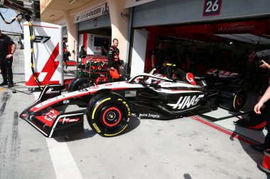 F1 Bahrain grand Prix 2023 formula 1 qualifying session night