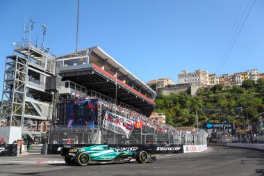  Lance Stroll (CAN) Aston Martn AMR2