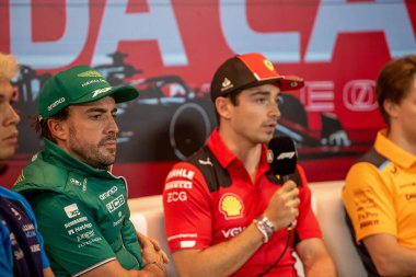  Fernando Alonso (SPA)  Aston Martn AMR2