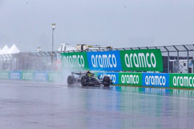  Lewis Hamilton (GBR) Mercedes W14 E Performanc