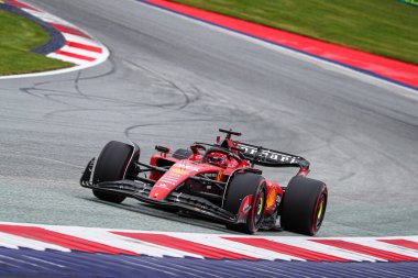 Charles Leclerc (MON) Ferrari F1-2