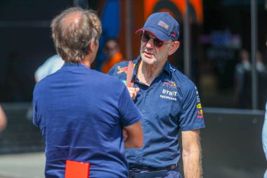 Adrian Newey (ENG) Kahin Kızıl Boğa Yarışları