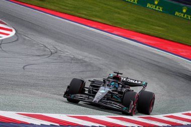 George Russell (GBR) Mercedes W14 E Performanc