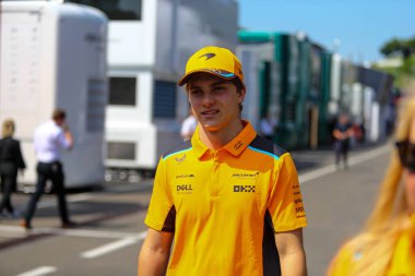 Oscar Piastri (aus) McLaren F1 Çayı