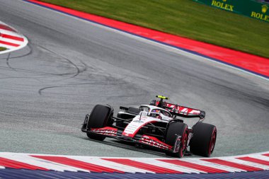 Nico Hulkenberg (GER)  Haas F1 Tea