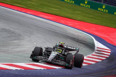 Lewis Hamilton (GBR) Mercedes W14 E Performanc