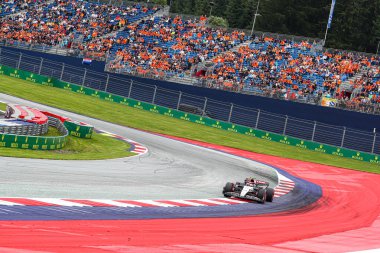 Yuki Tsunoda (JAP) Alfa Tauri AT0