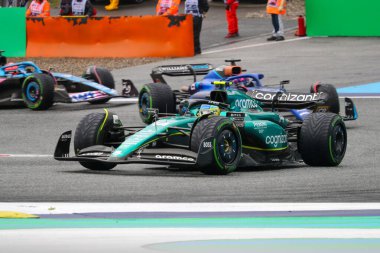  Fernando Alonso (SPA)  Aston Martn AMR2