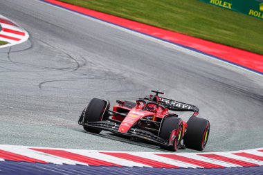 Charles Leclerc (MON) Ferrari F1-2