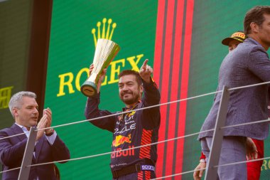 İngiltere 'nin Silverstone kentinde İngiltere GP' si sırasında podyum kutlamaları