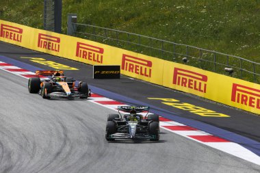 Lewis Hamilton (GBR) Mercedes W14 E Performanc