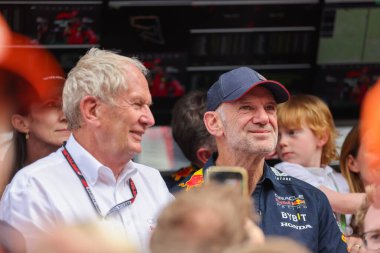 İngiltere 'nin Silverstone kentinde İngiltere GP' si sırasında podyum kutlamaları