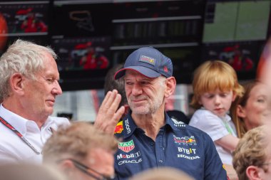 İngiltere 'nin Silverstone kentinde İngiltere GP' si sırasında podyum kutlamaları