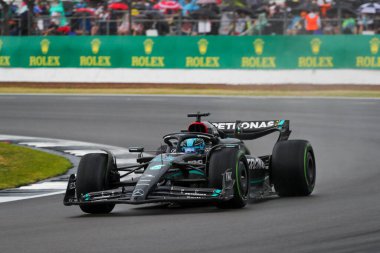  George Russell (GBR) Mercedes W14 E Performansı