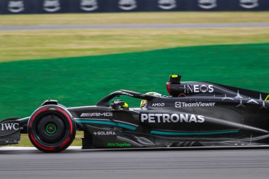 Lewis Hamilton (GBR) Mercedes W14 E Performanc