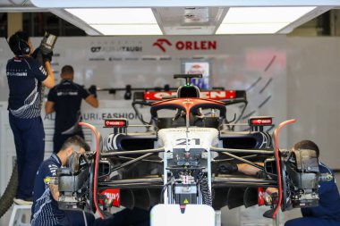  İngiltere 'nin Silverstone kentinde İngiltere GP sırasında Scuderia AlphaTaur