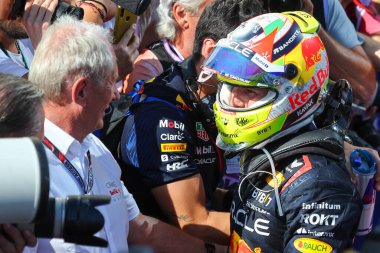  Sergio Perez (MEX) 2023 yılında İtalya 'nın Monza şehrinde gerçekleştirilen Redbull Racing RB1