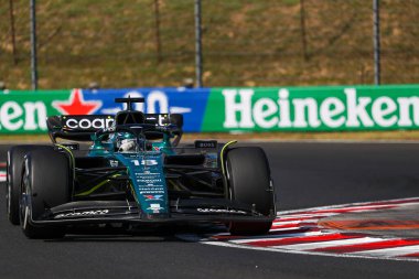  Lance Stroll (CAN) Aston Martin F1 Ekibi AMR2