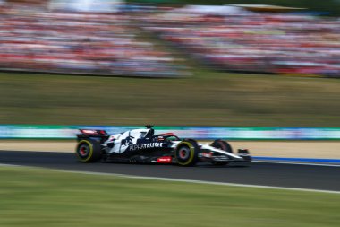  Daniel Ricciardo (AUS) Alfa Tauri AT0