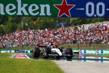  Daniel Ricciardo (AUS) Alfa Tauri AT0