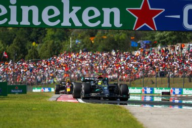  Lewis Hamilton (GBR) Mercedes W14 E Performanc