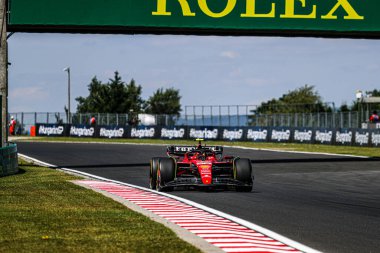  Carlos Sainz (SPA) Ferrari SF-2