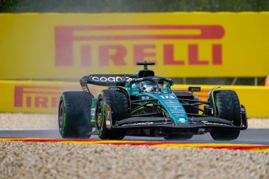  Lance Stroll (CAN) Aston Martin F1 Ekibi AMR2