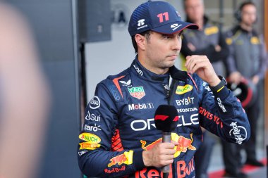  Sergio Perez (MEX) Redbull Racing RB1