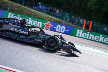  Lewis Hamilton (GBR) Mercedes W14 E Performanc