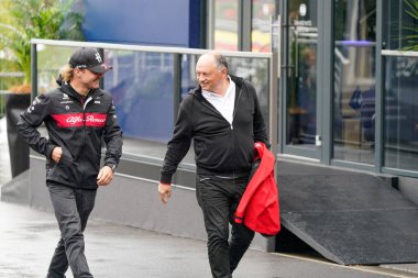  Frederic Vasseur (FRA) - Scuderia Ferrari Takım Müdürü ve Valtteri Bottas (FIN) Alfa Romeo C4