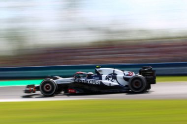  Yuki Tsunoda (JAP) Alfa Tauri AT0