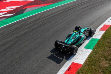  Fernando Alonso (SPA) Aston Martin F1 Ekibi AMR23