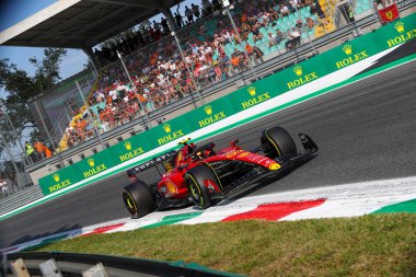  Carlos Sainz (SPA) Ferrari SF-2