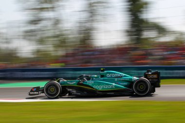  Fernando Alonso (SPA) Aston Martin F1 Ekibi AMR23
