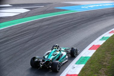  Fernando Alonso (SPA) Aston Martin F1 Ekibi AMR23