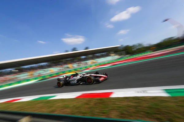 Nico Hulkenberg (GER) Haas F1 Çay