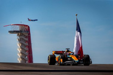 Oscar Piastri (aus) McLaren F1 Çayı