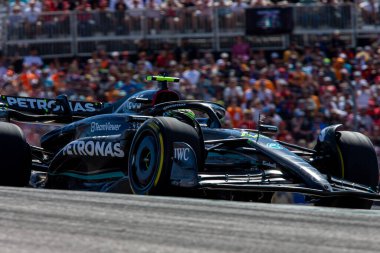  Lewis Hamilton (GBR) Mercedes W14 E Performanc