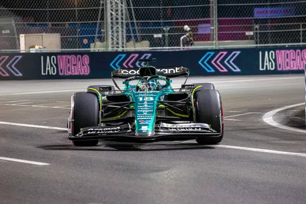  Fernando Alonso (SPA) Aston Martin F1 Ekibi AMR23