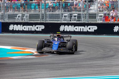 Logan Sargeant (USA) Williams FW46 - Mercev