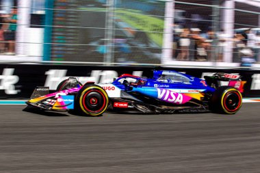 Daniel Ricciardo (AUS) Visa Cash App RB F1 Ekibi - RB VCARB01 - Honda RBP