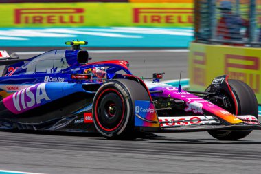 Yuki Tsunoda (JAP) Visa Cash App RB F1 Ekibi - RB VCARB01 - Honda RBP