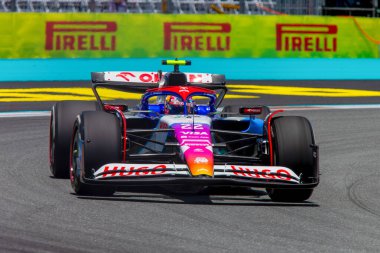 Yuki Tsunoda (JAP) Visa Cash App RB F1 Ekibi - RB VCARB01 - Honda RBP